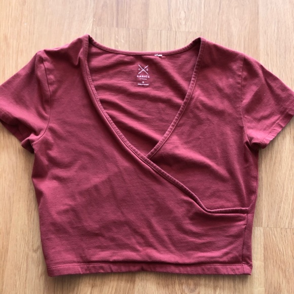 PacSun Tops - Red pacsun small cris cross top
